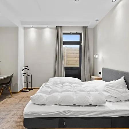 Luxus Meerblick & Sauna & Garten & Heimkino Apartment